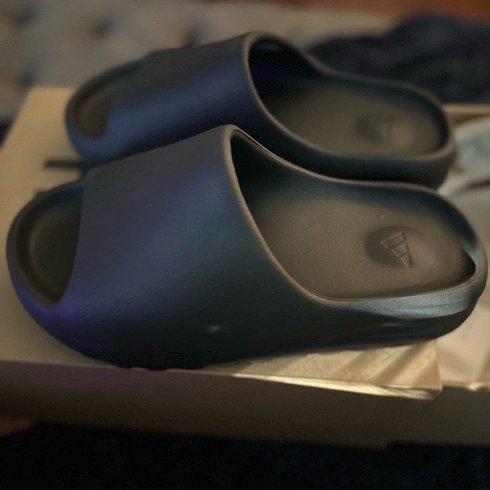 Yeezy Slides